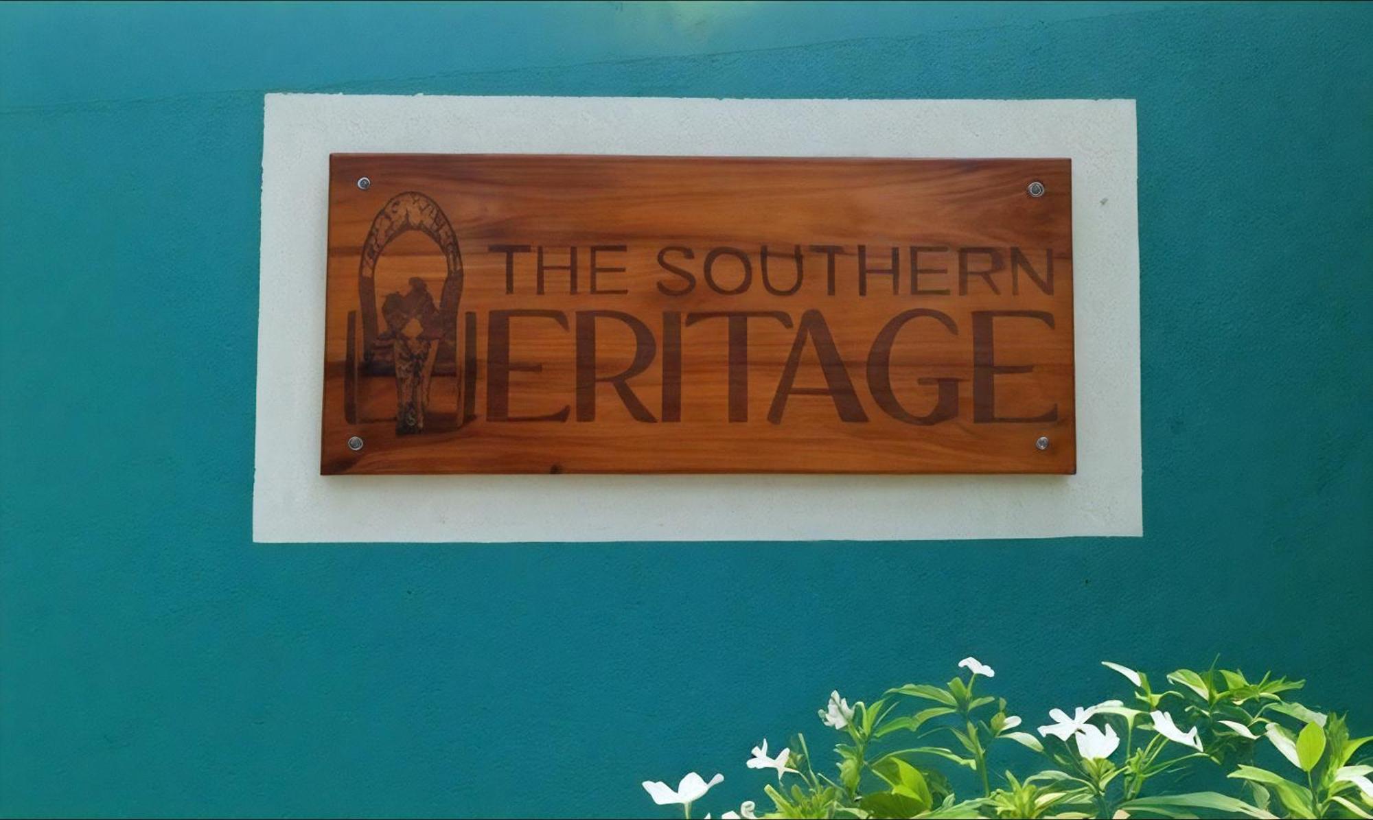 Southern Heritage, Quiet, Boutique Hotel With Pool ตัลป์ ภายนอก รูปภาพ