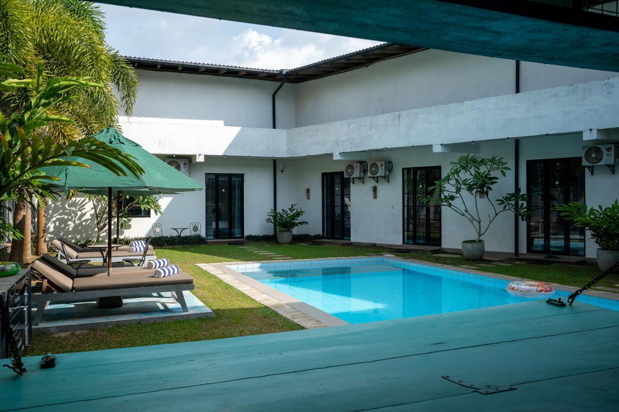 Southern Heritage, Quiet, Boutique Hotel With Pool ตัลป์ ภายนอก รูปภาพ